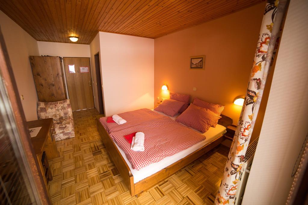 Guest House Pr'Kosnik Бохінь Номер фото