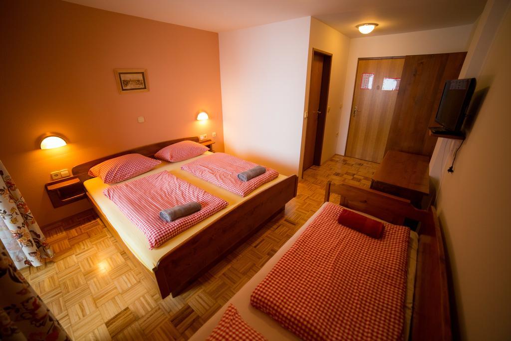 Guest House Pr'Kosnik Бохінь Номер фото